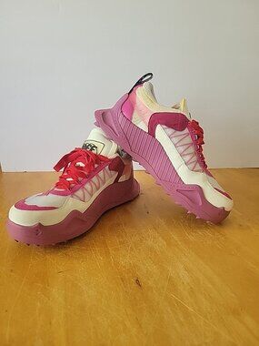 Off-White ODSY-1000 Low Top Fuchsia Pink White Sneakers Women's Size 16-18